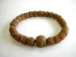 Jujube wood bracelet with lotus-shape carved