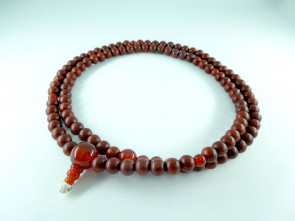 Padoauk & Agate 108 beads long Nenju with no tassels
